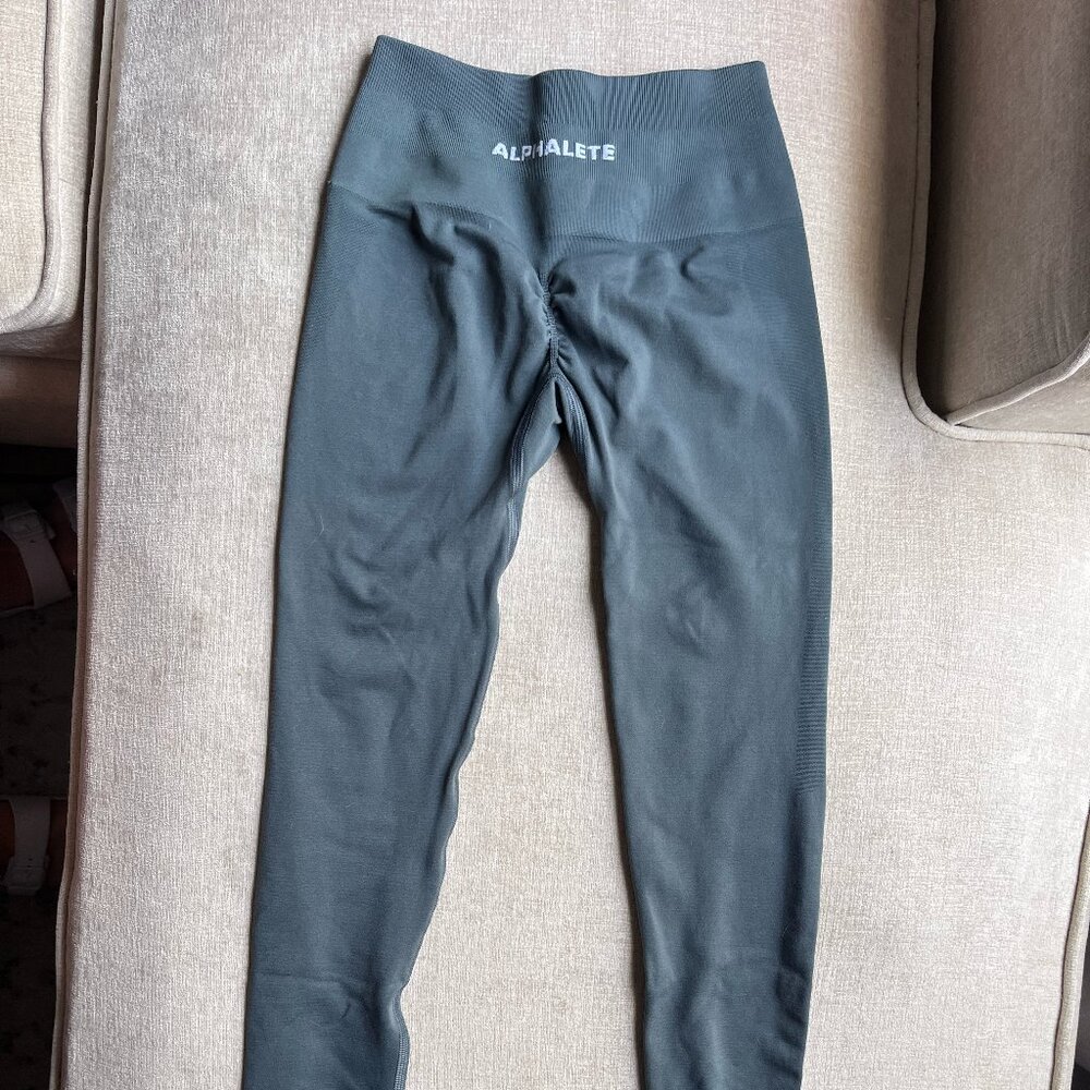 Alphalete Amplify Leggings (XS)